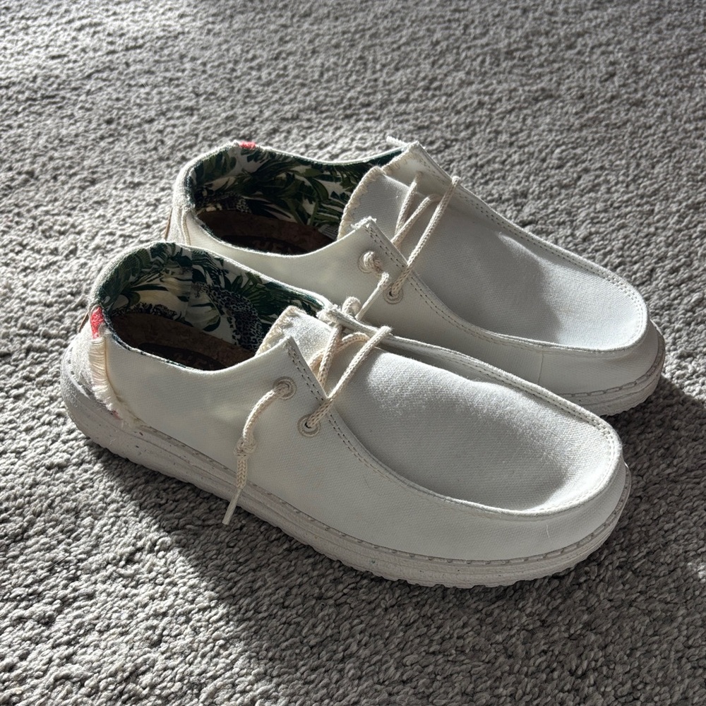 Women’s white hey dudes